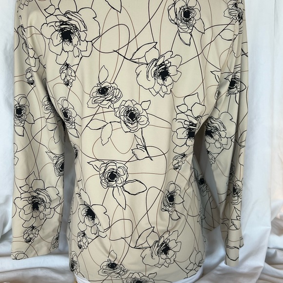 Apostrophe Stretch Floral Quarter Sleeve large top - Picture 6 of 7